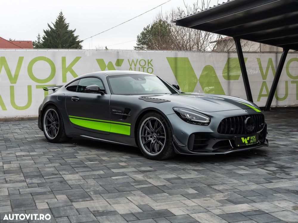 Mercedes-Benz AMG GT - 3