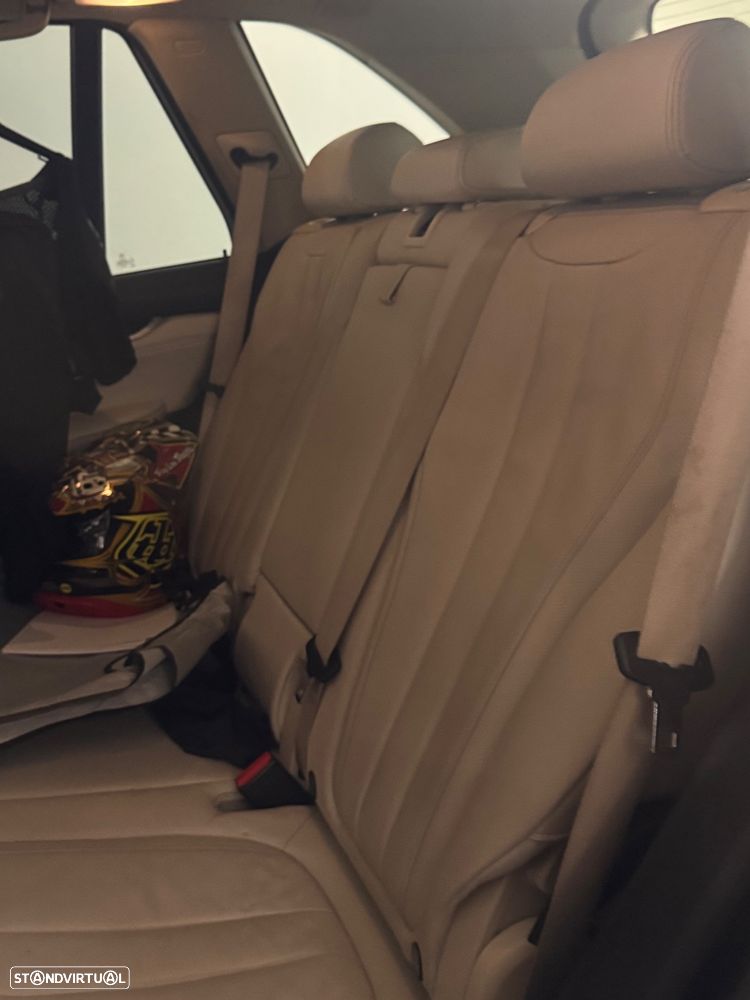 BMW X5 25 d sDrive Comfort 7L — photo 5