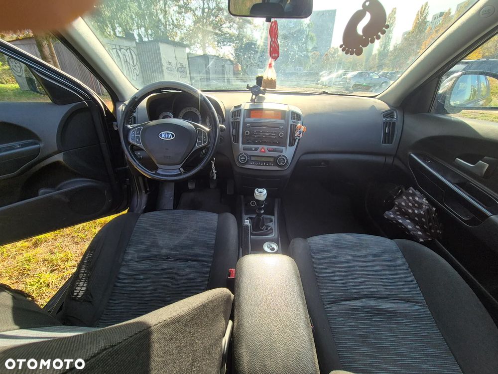Kia Ceed 1.6 Crdi M - 7