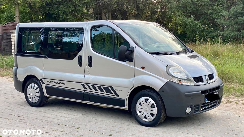 Renault Trafic Passenger Expression - 16