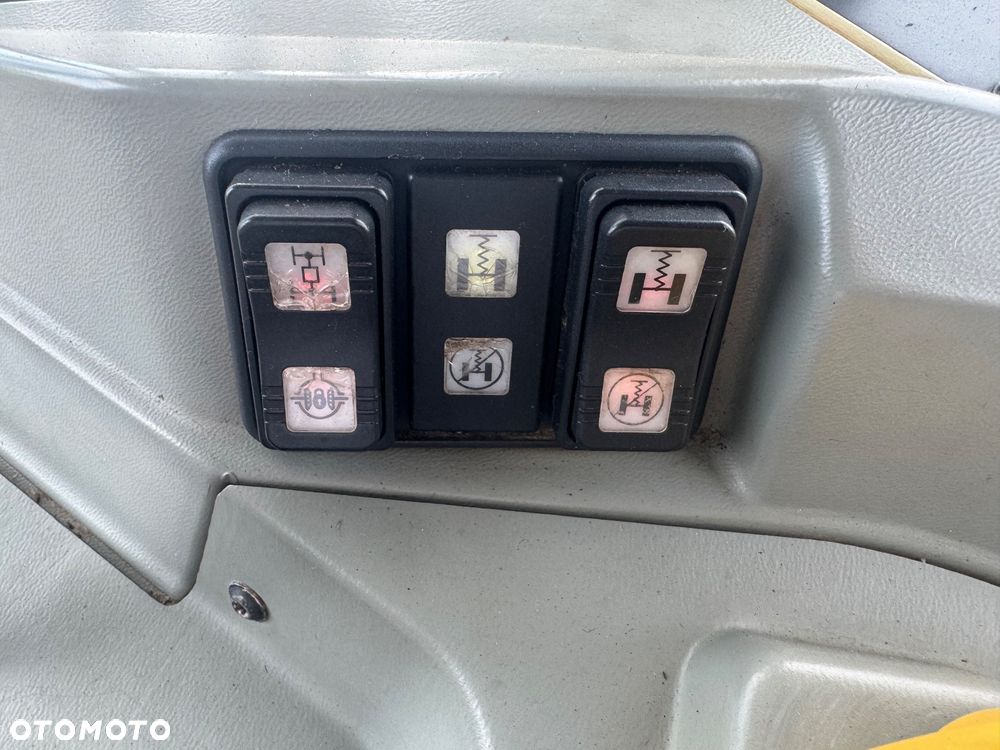 Massey Ferguson 8250 PowerControl - 15