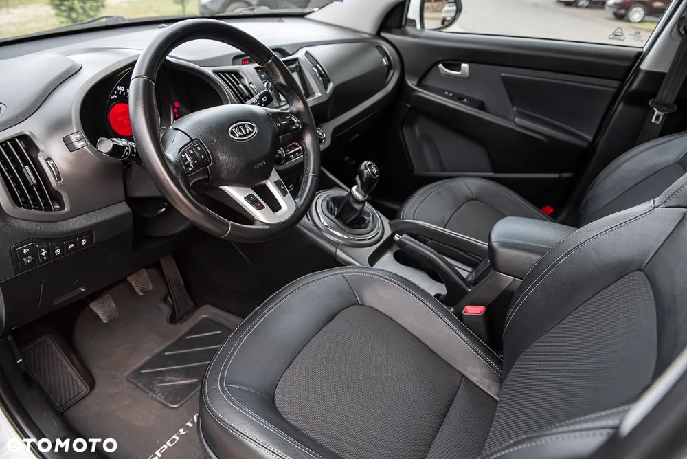 Kia Sportage - 15