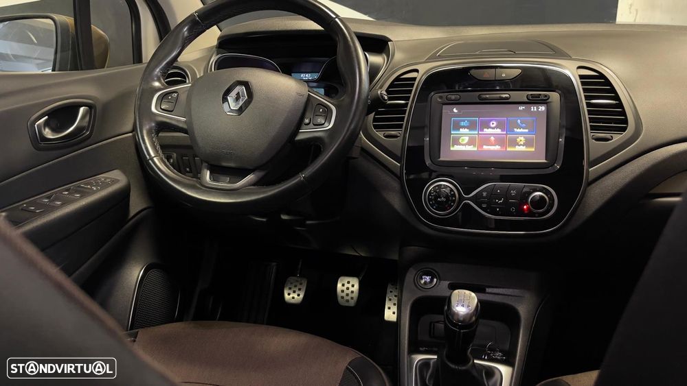 Renault Captur (ENERGY) TCe 90 INTENS - 29