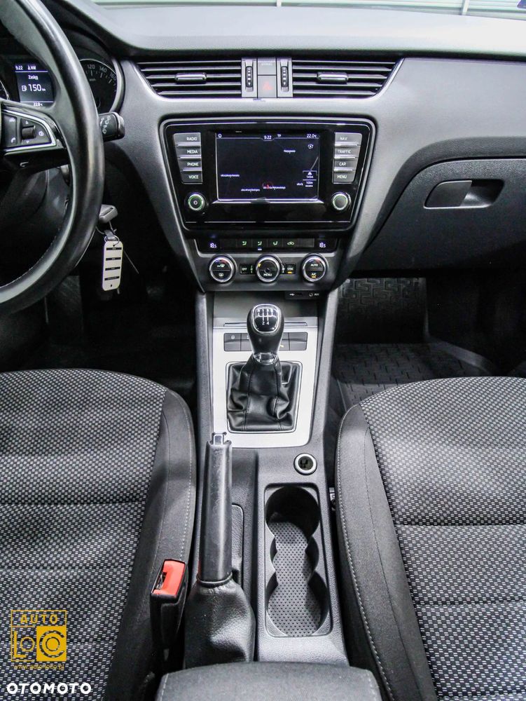 Skoda Octavia 1.6 TDI Ambition - 16