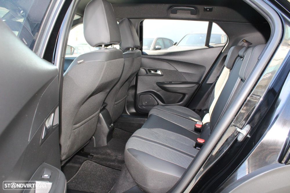 Peugeot 2008 1.2 PureTech Allure Pack - 16