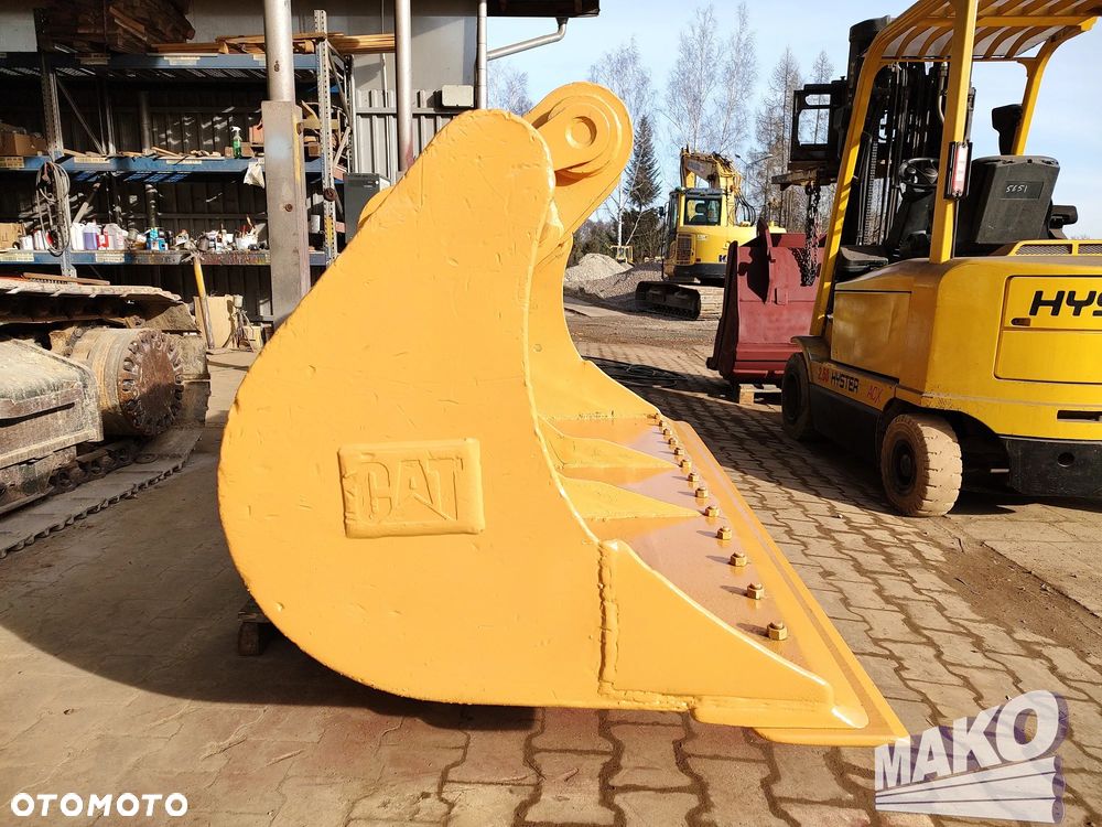 Łyżka skarpowa CAT 210cm Miller fi 80 - 2