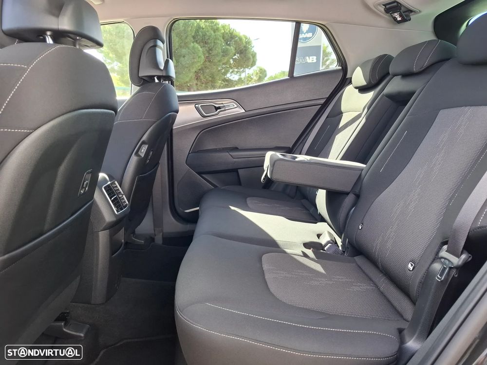 Kia Sportage 1.6 T-GDi Drive - 31