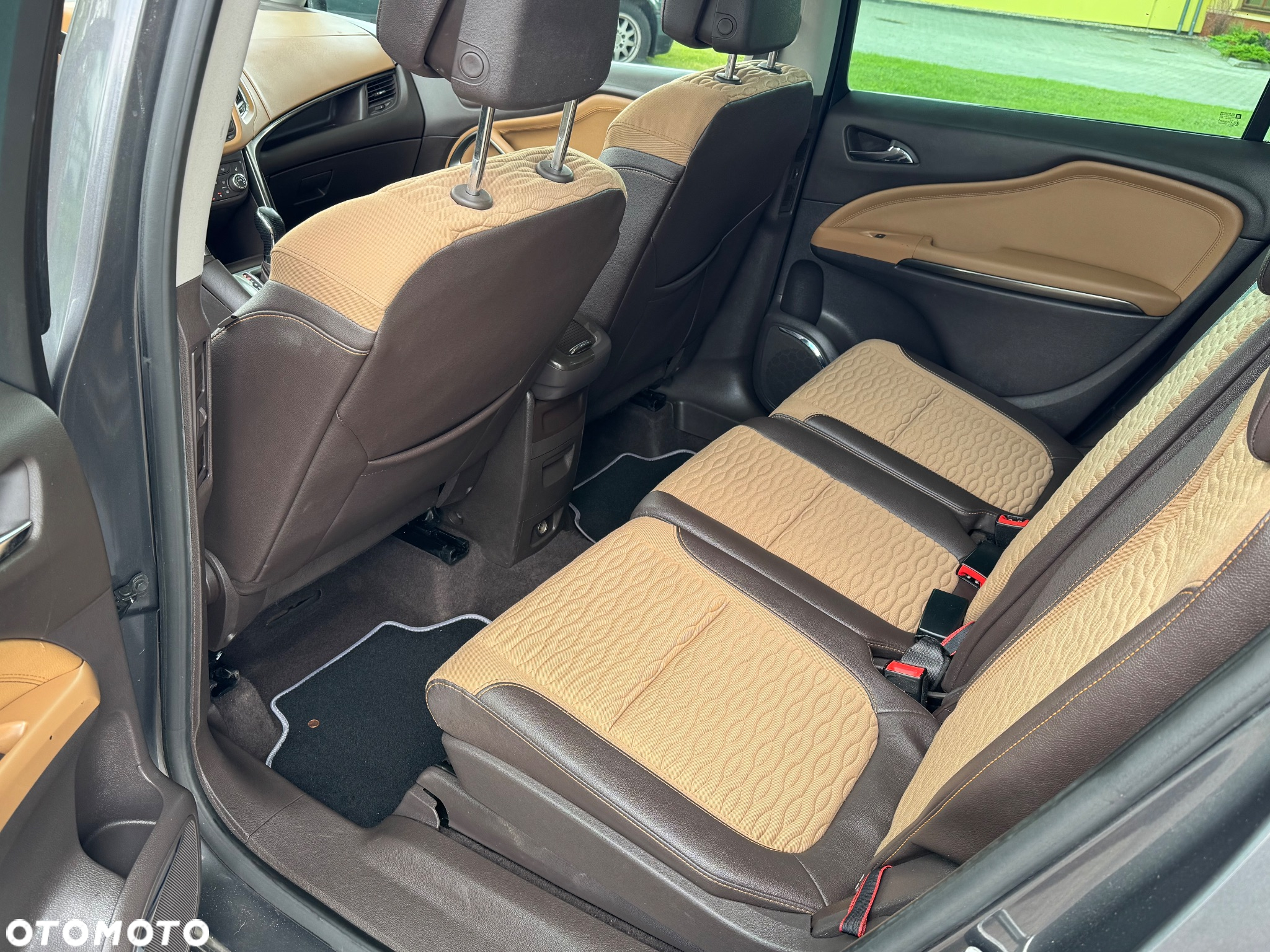 Opel Zafira Tourer 2.0 CDTI Automatik Style - 15