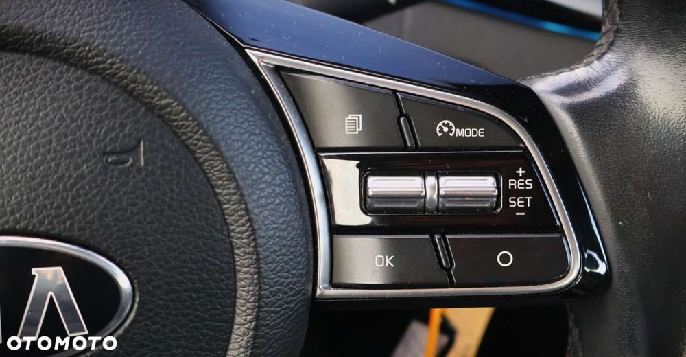 Kia XCeed - 23