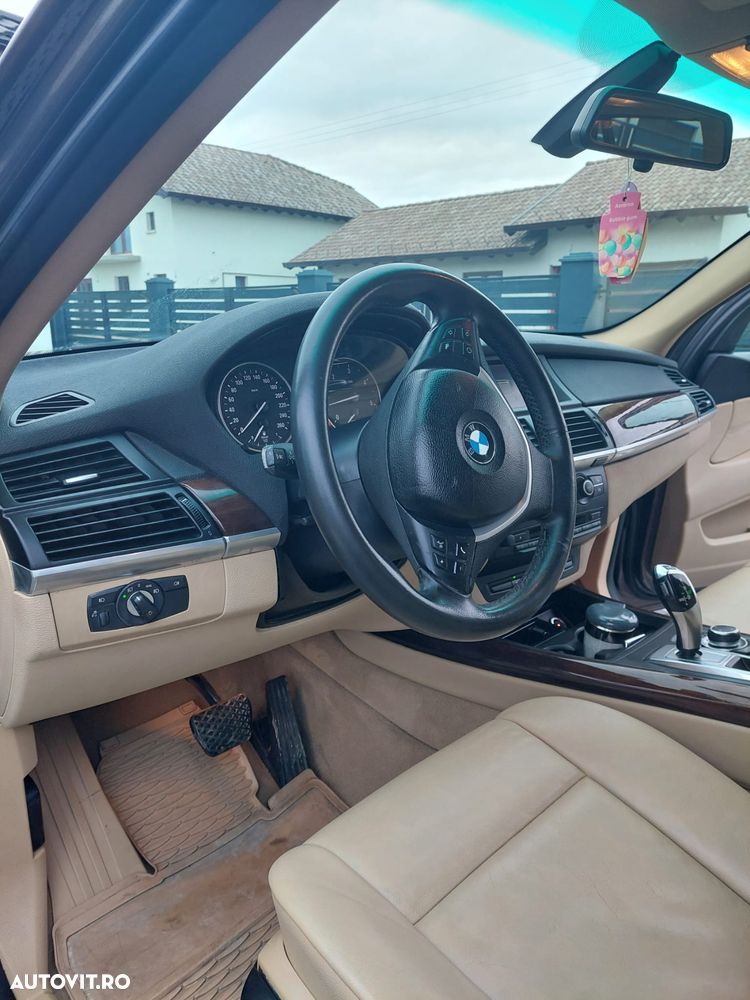 BMW X5 xDrive30d - 14