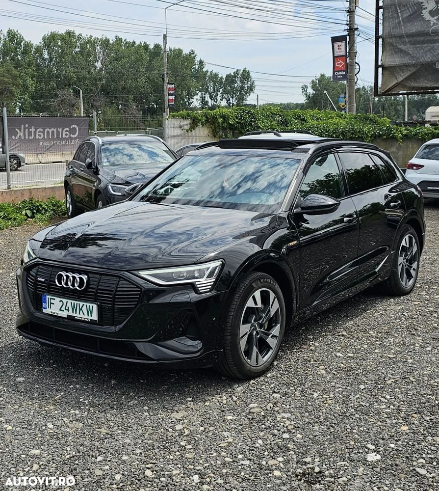 Audi e-tron - 1