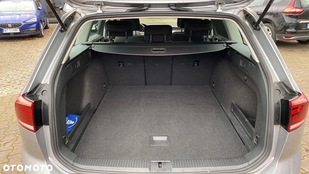 Volkswagen Passat Variant - 31