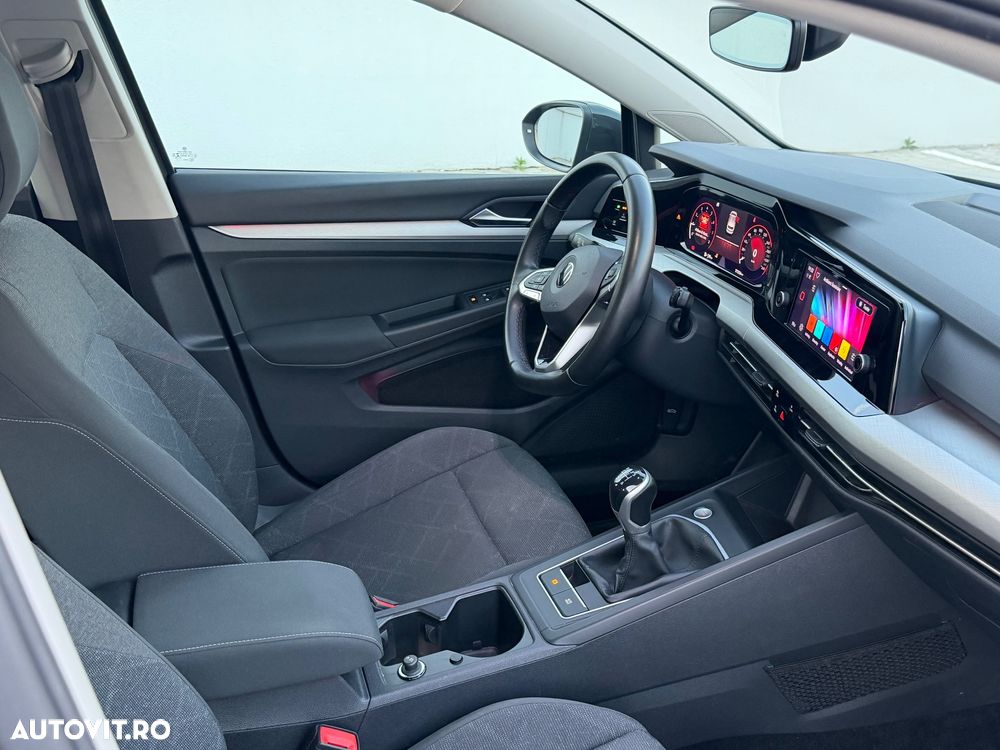 Volkswagen Golf 1.0 TSI Comfortline - 32