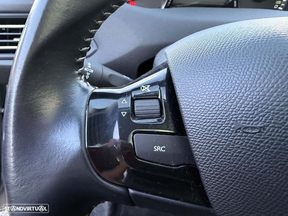 Peugeot 308 1.6 BlueHDi Allure - 30
