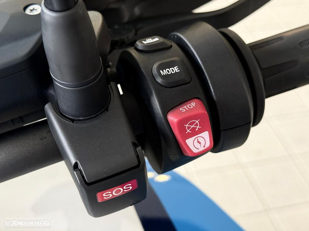 BMW S 1000 XR M MOTOSPORT - 8