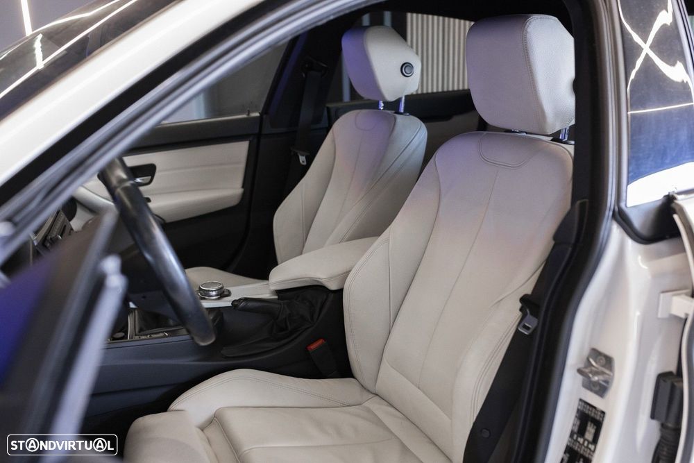BMW 418 - 15