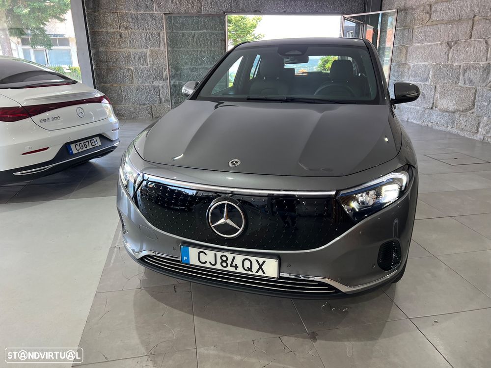 Mercedes-Benz EQA 250+ Edition — fotografia 9