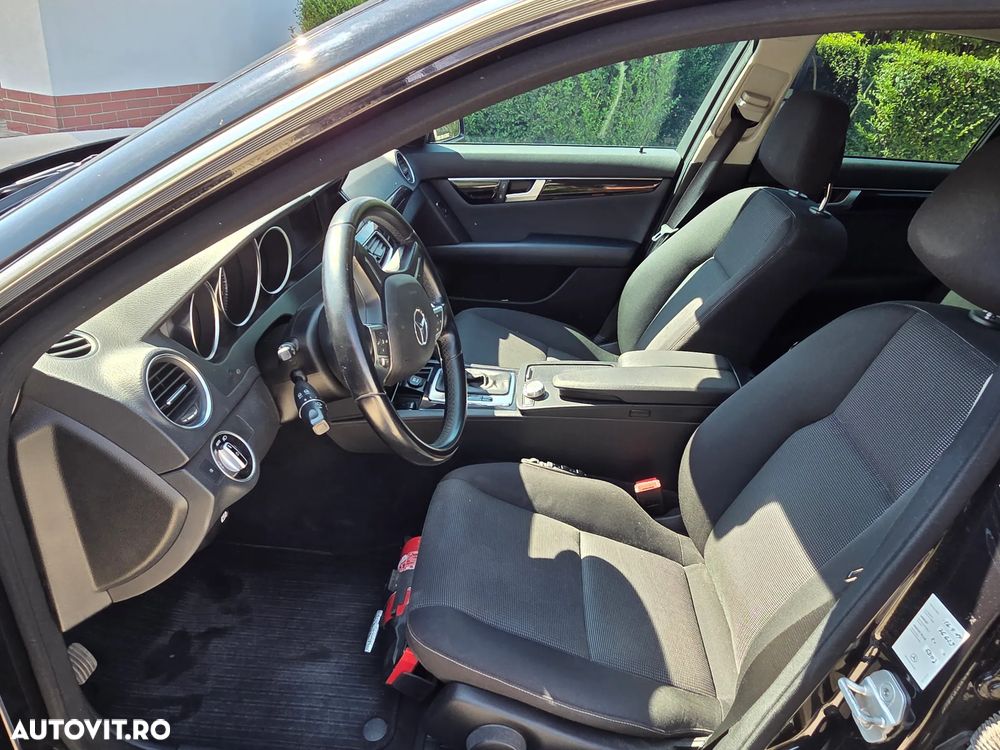 Mercedes-Benz C 250 CDI DPF 4Matic (BlueEFFICIENCY) 7G-TRONIC Avantgarde - 9