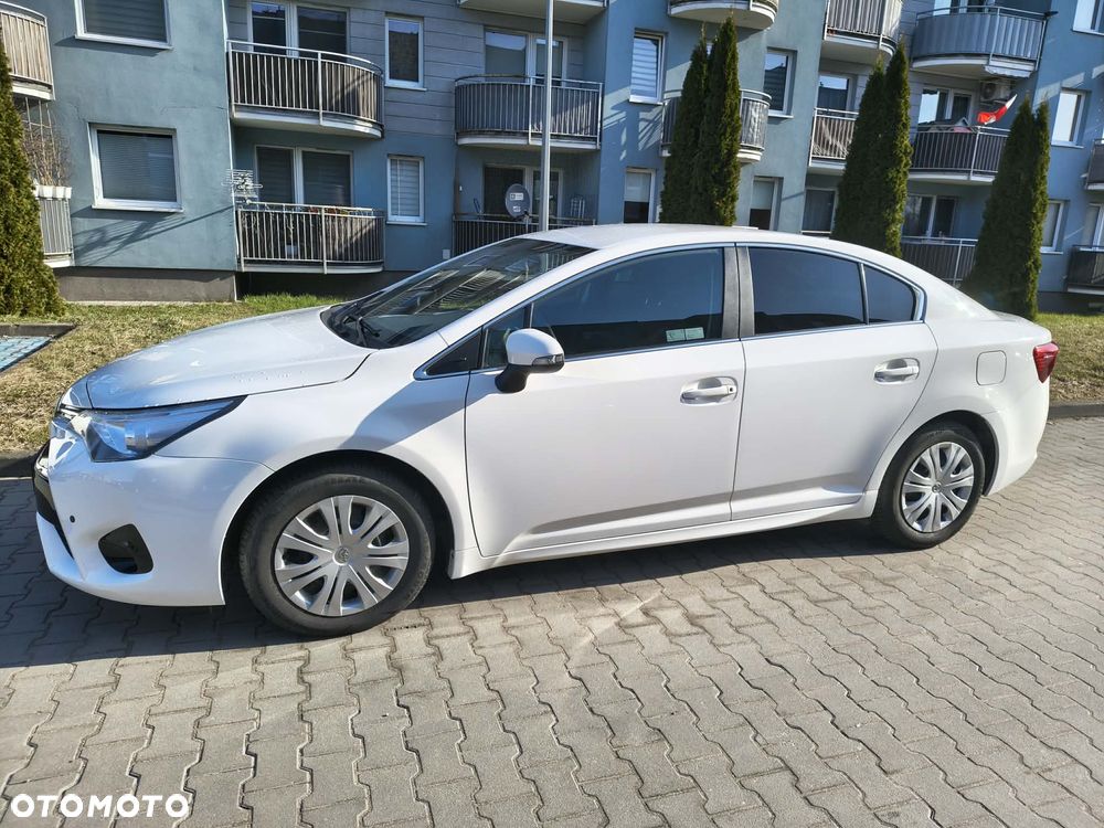 Toyota Avensis 1.8 Active - 2