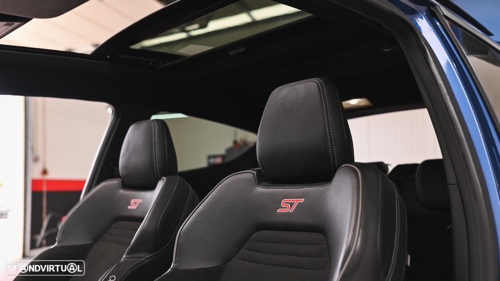 Ford Fiesta 1.5 EcoBoost S&S ST X - 52