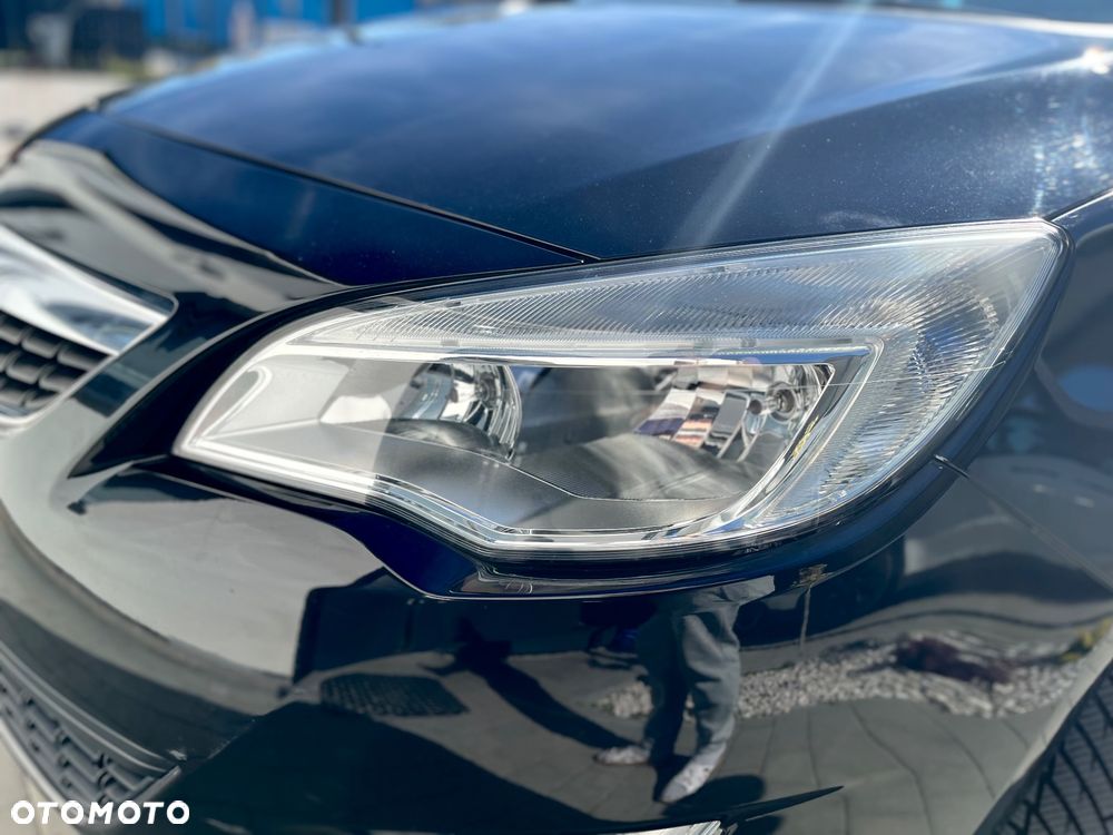 Opel Astra 1.4 Turbo - 18