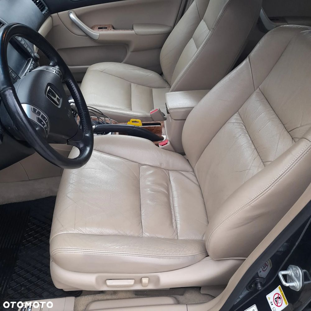 Honda Accord 2.0 Comfort - 15