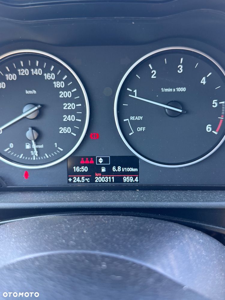 BMW Seria 1 116d - 24