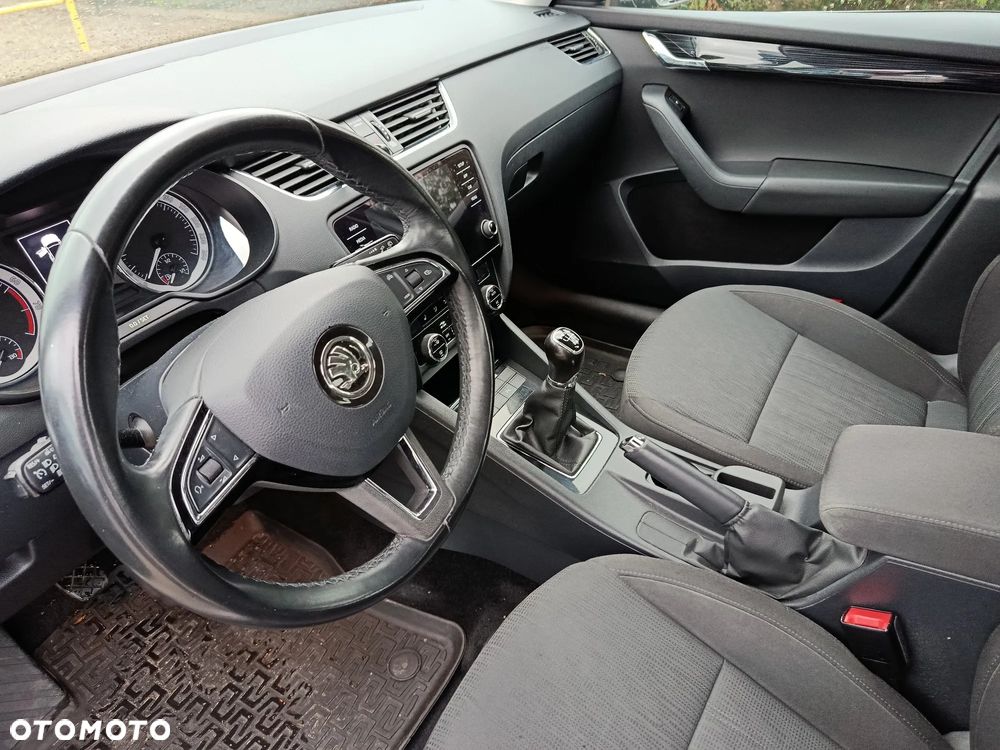 Skoda Octavia 1.5 TSI ACT Style - 7