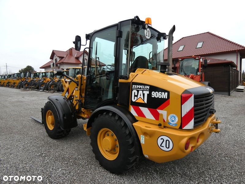Caterpillar CAT 906M z Niemiec / 2018r / Super Stan / - 2