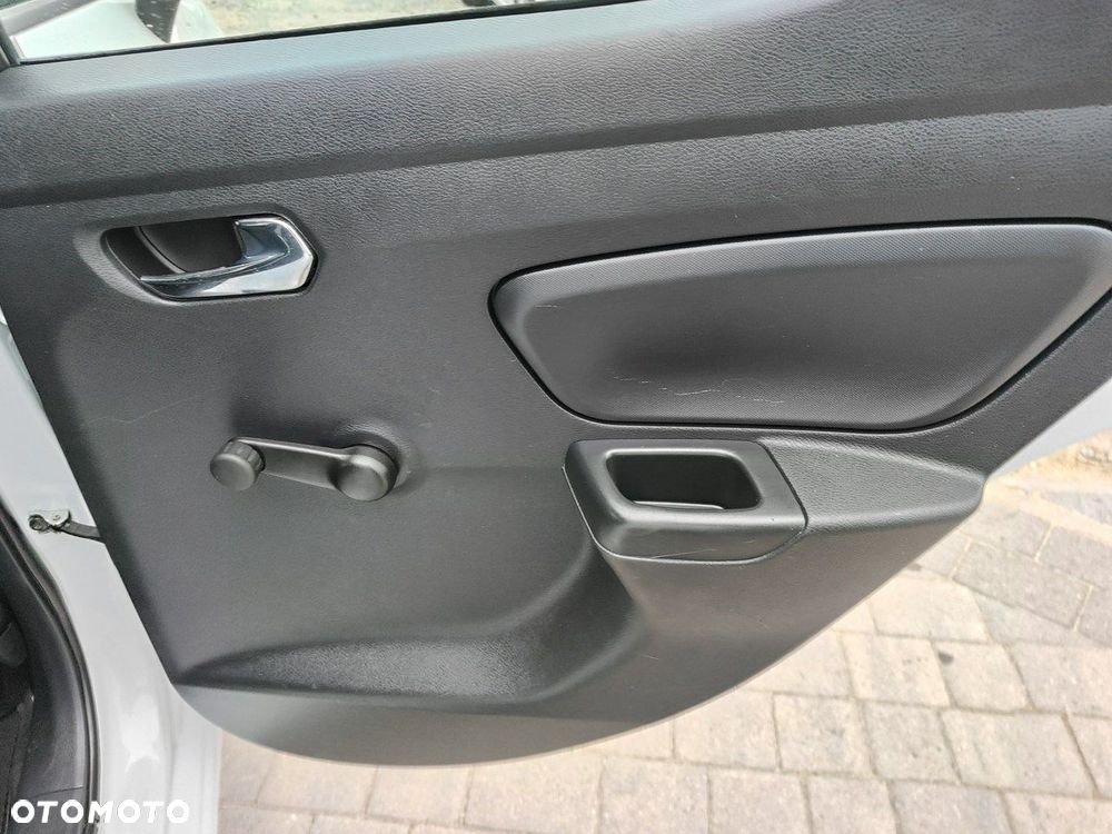 Nissan Micra 1.5 dCi Tekna - 23