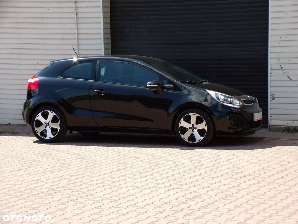 Kia Rio - 9