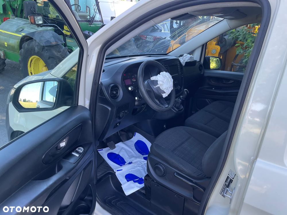 Mercedes-Benz VITO 447 2017 ROK 1.6 Diesel - 9