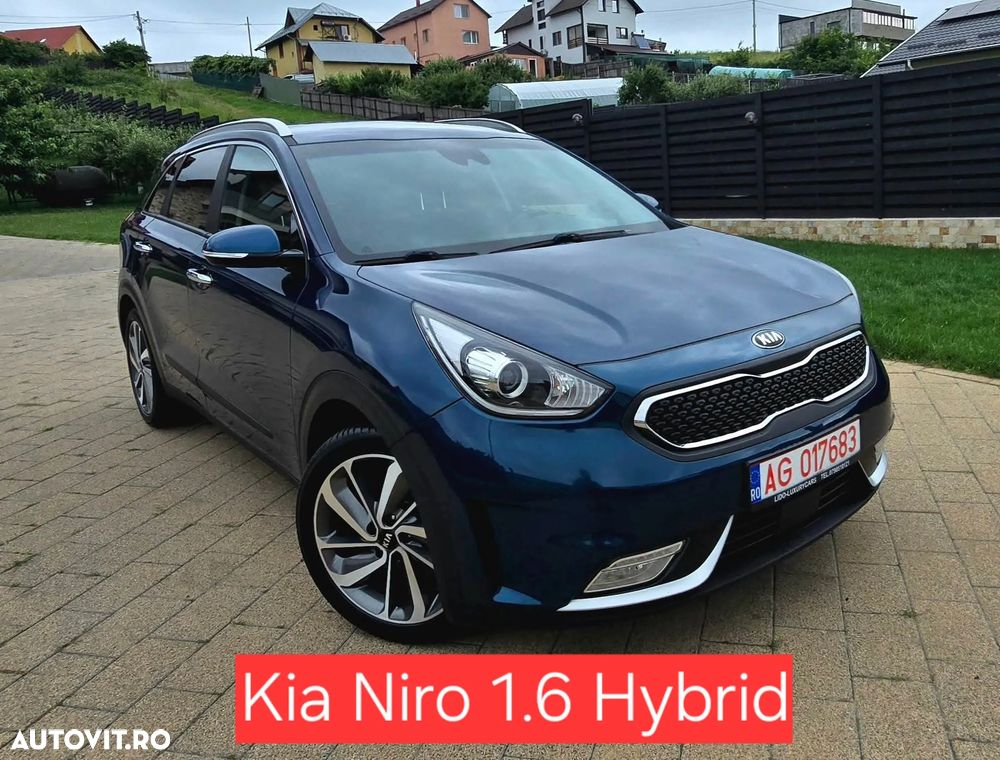 Kia Niro 1.6 GDI 2WD Aut. Vision - 2