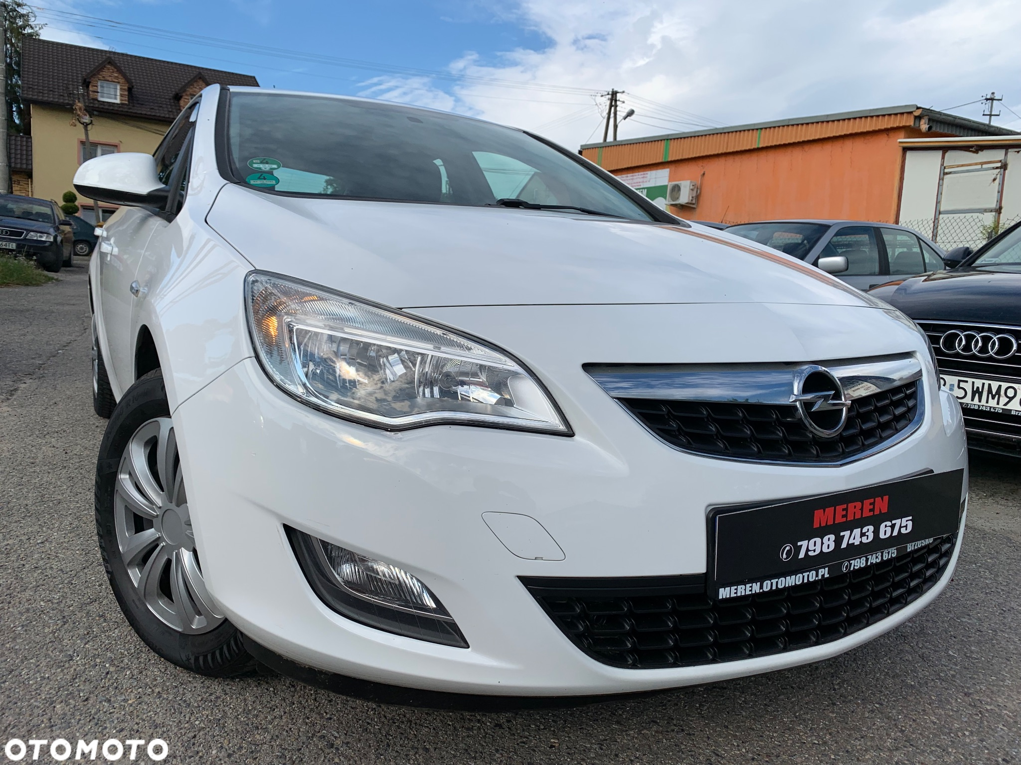 Opel Astra 1.4 150 Jahre - 8
