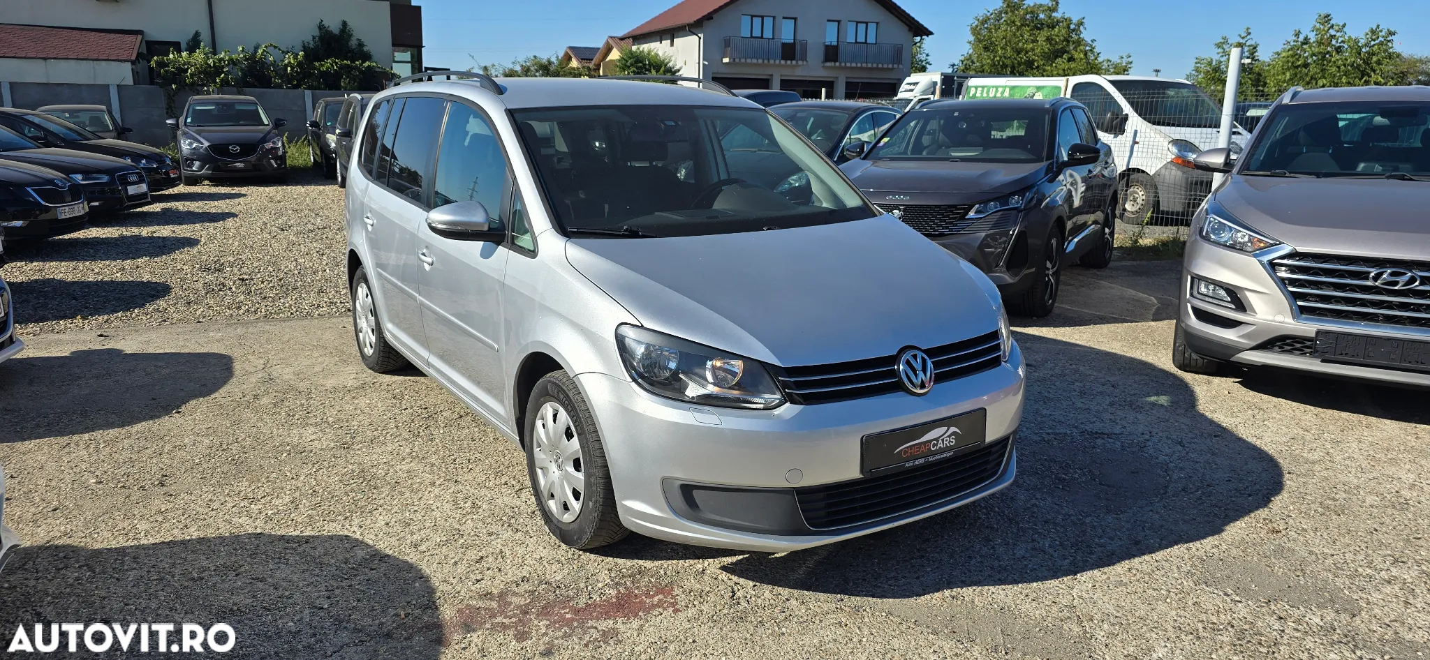 Volkswagen Touran 1.6 TDI BlueMotion Technology Comfortline - 2