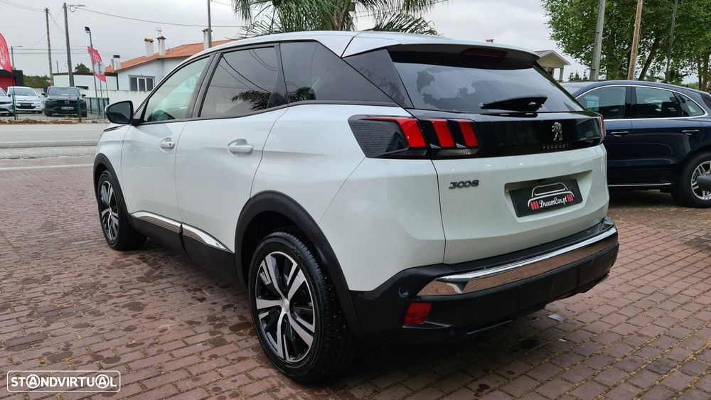 Peugeot 3008 1.6 BlueHDi Allure EAT6 - 24
