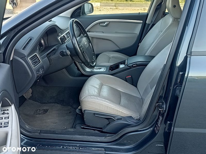 Volvo V70 D5 DPF Momentum - 18