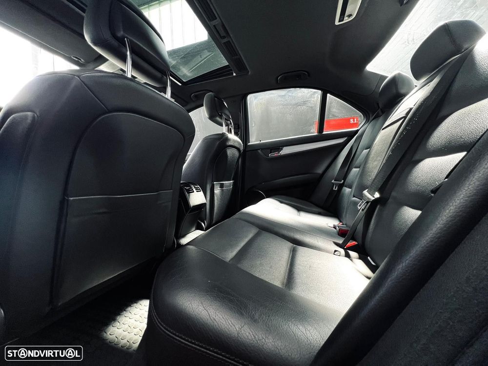 Mercedes-Benz C 350 CDi Avantgarde Aut. - 37