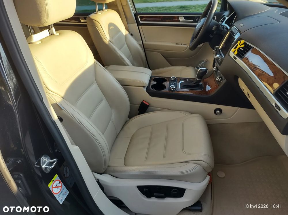 Volkswagen Touareg 3.0 V6 TDI 4XMot BMT - 9