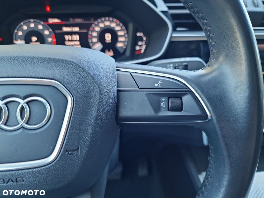 Audi Q3 35 TFSI mHEV S tronic - 32