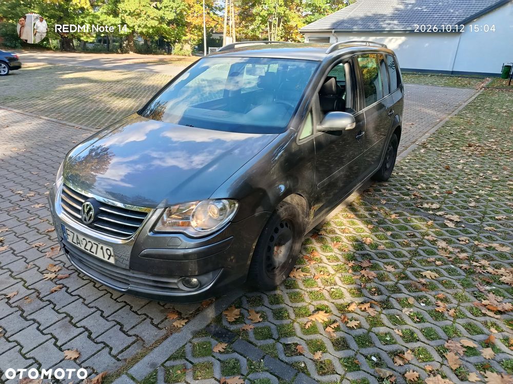 Volkswagen Touran - 2