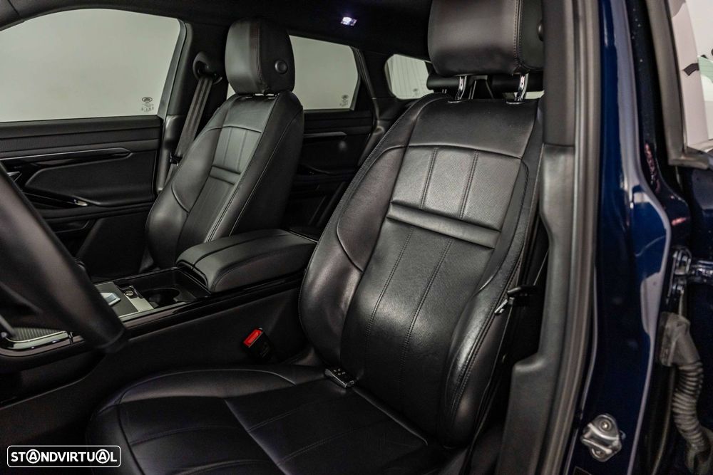 Land Rover Range Rover Evoque 1.5 P300e AWD Auto - 9