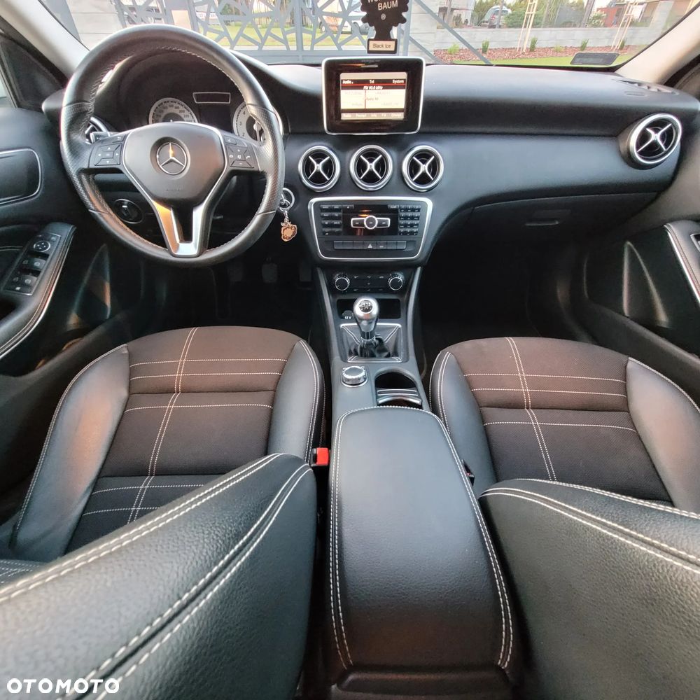 Mercedes-Benz Klasa A 180 BlueEfficiency Edition - 9