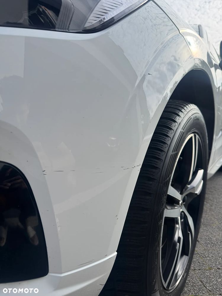 Volvo XC 60 B4 D AWD R-Design - 16