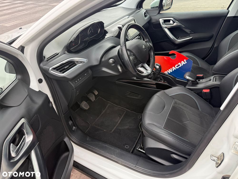 Peugeot 2008 PureTech 110 Stop&Start GT-Line Edition - 14