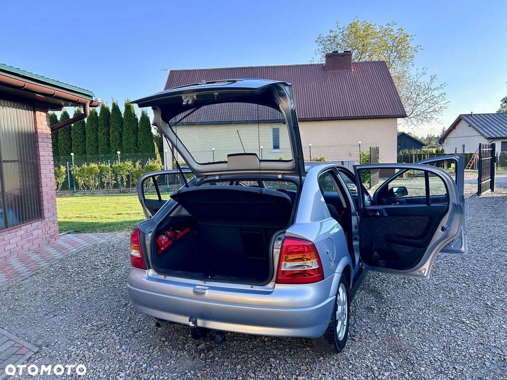 Opel Astra - 12