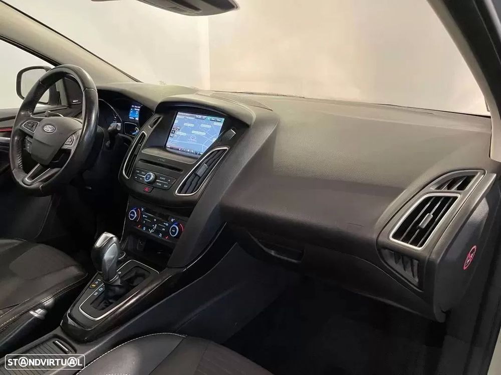 Ford Focus SW 1.5 TDCi Titanium DPS — fotografia 15