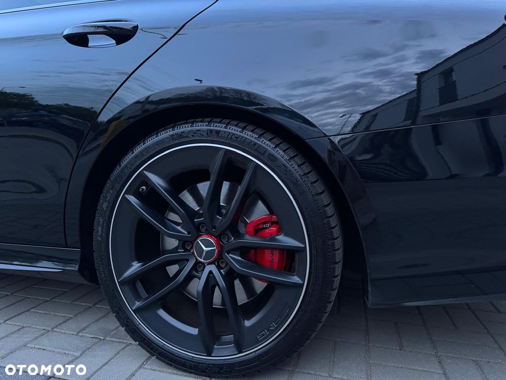 Mercedes-Benz Klasa E AMG 53 4-Matic+ - 9