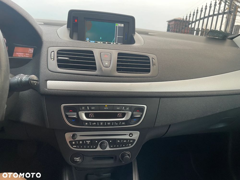 Renault Megane 1.5 dCi Dynamique EDC - 9