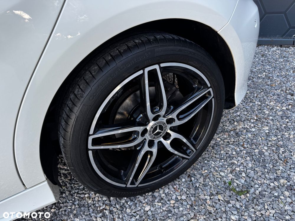 Mercedes-Benz Klasa A 160 7G-DCT AMG Line - 9